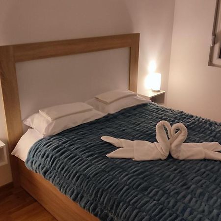 Apartmani Stari Aerodrom Podgorica Zewnętrze zdjęcie