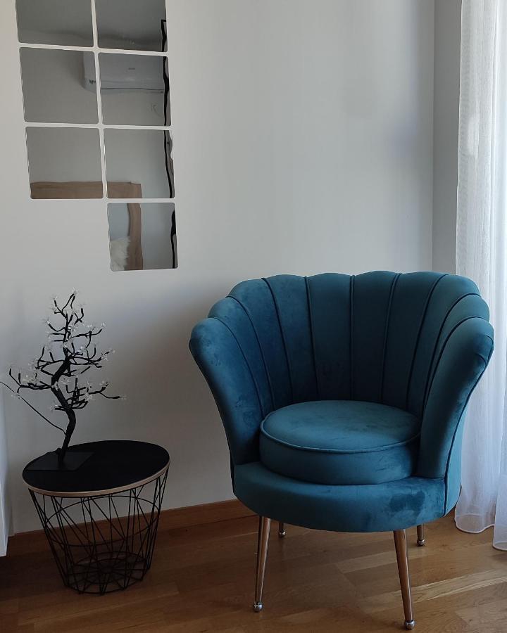 Apartmani Stari Aerodrom Podgorica Zewnętrze zdjęcie