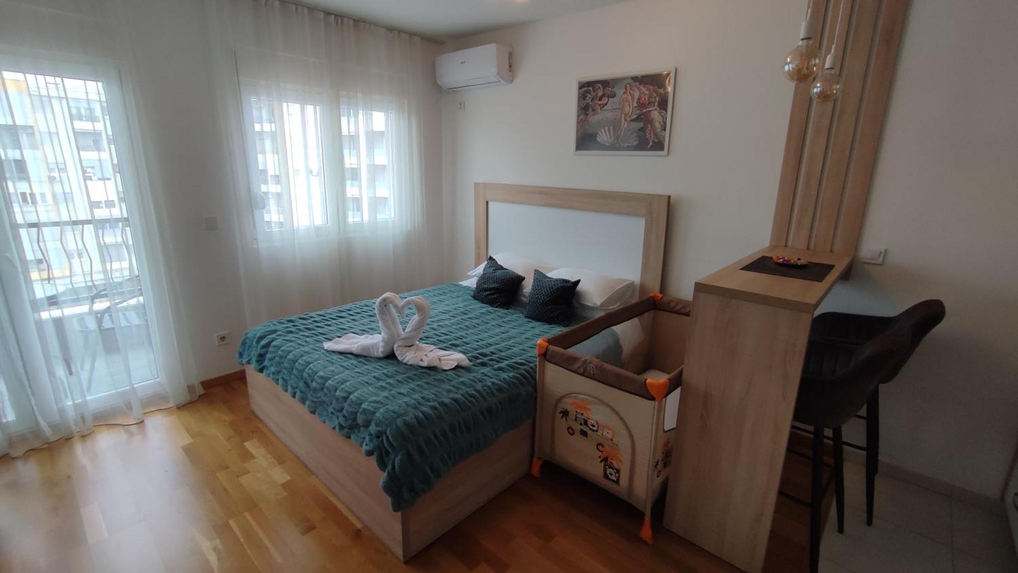 Apartmani Stari Aerodrom Podgorica Zewnętrze zdjęcie